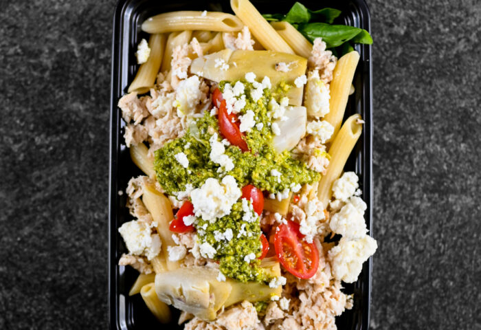 GREEK CHICKEN PASTA
