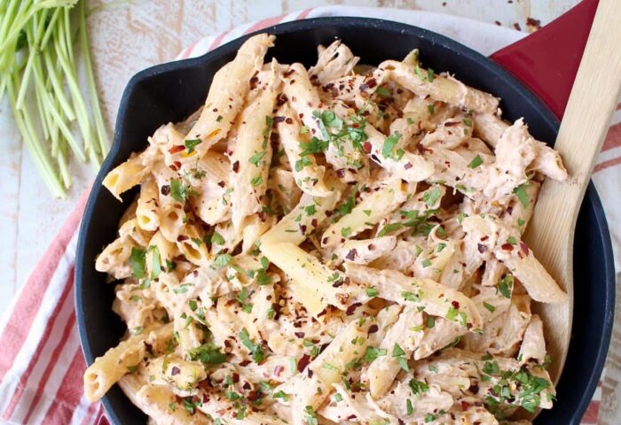 FIRECRACKER CHICKEN PASTA