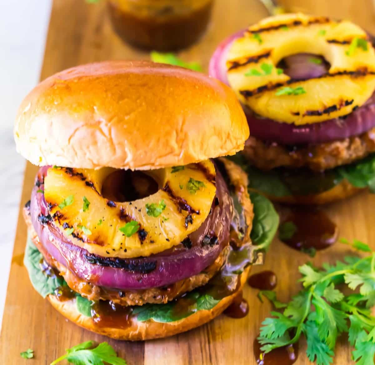 TERIYAKI PINEAPPLE BEEF BURGER