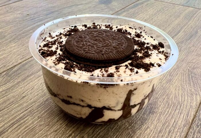 WHITE CHOCOLATE OREO PROTEIN CUP